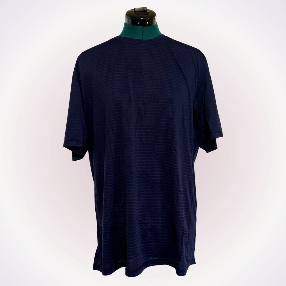 Soybu Men’s Textured Performance Tee | Sz L